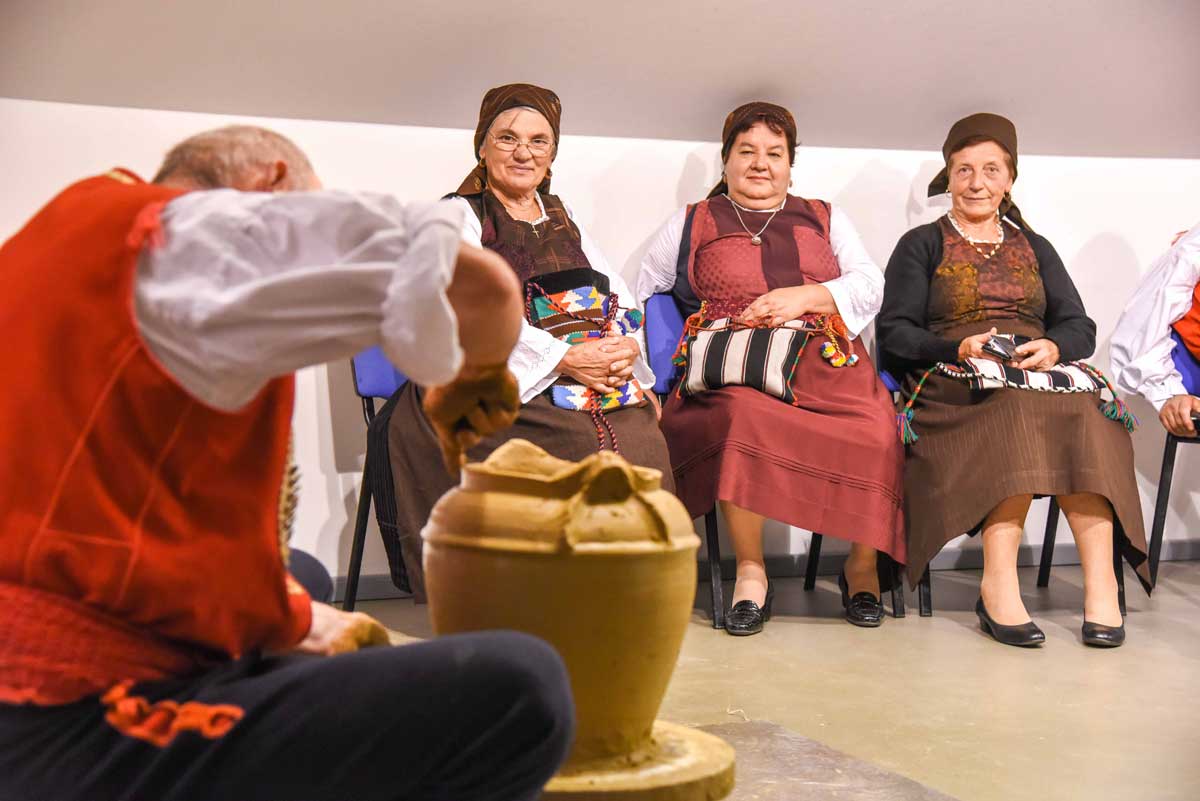 Edukativne radionice Tradicijskog lončarstva ručnog kola iz Potravlja