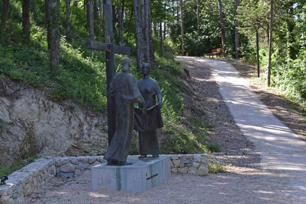 Veronika reicht Jesus das Schweißtuch