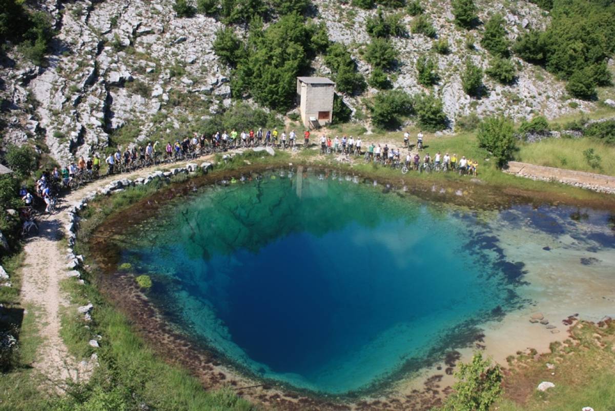 4. Biciklijada "Do izvora Cetine" 4. Biciklijada "Do izvora Cetine"