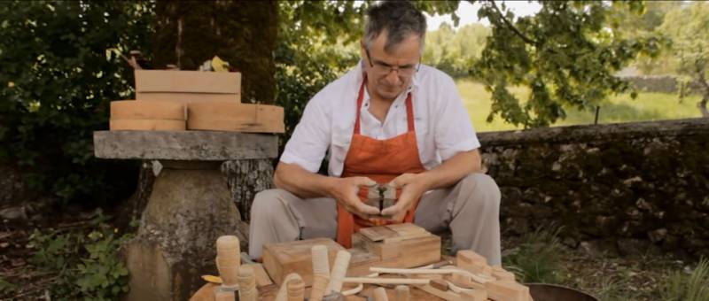 Clay Pipes of Zelovo
