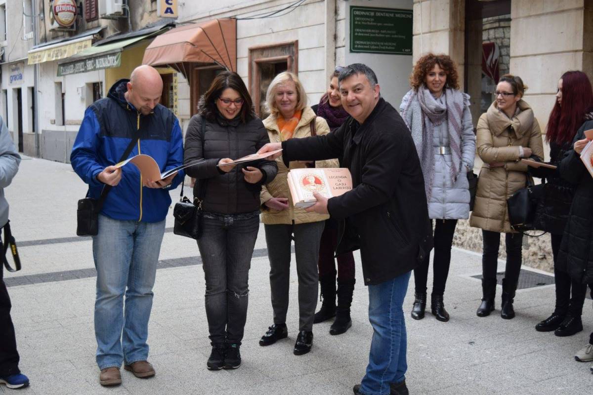 Upoznaj svoju zemlju kroz akciju besplatnog turističkog vođenja Upoznaj svoju zemlju kroz akciju besplatnog turističkog vođenja