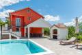 Vacation Villa River Field House ***