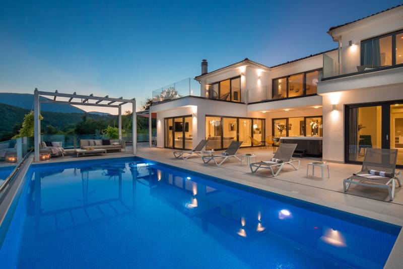 Vacation villa Elegance ***** Vacation villa Elegance *****