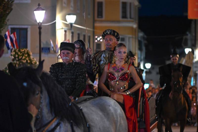 Uspješno odigrana predstava 'Opsada Sinja 1715.'