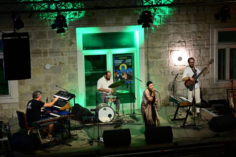 Uspješno održane još jedne Glazbene večeri pod Kamičkom uz fantastične izvođače: Bruna Mičetića &amp; Mangroove – 22. kolovoza i Darko Rundek Kvartet – 13. kolovoza 2026. godine