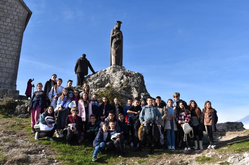 Uspješno održana akcija besplatnog turističkog vođenja 'Upoznaj svoju zemlju' – Sinj 2023.