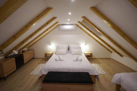 Studio apartment Ispod Ure ****