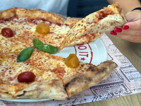 MEZA - Pizza &amp; Grill